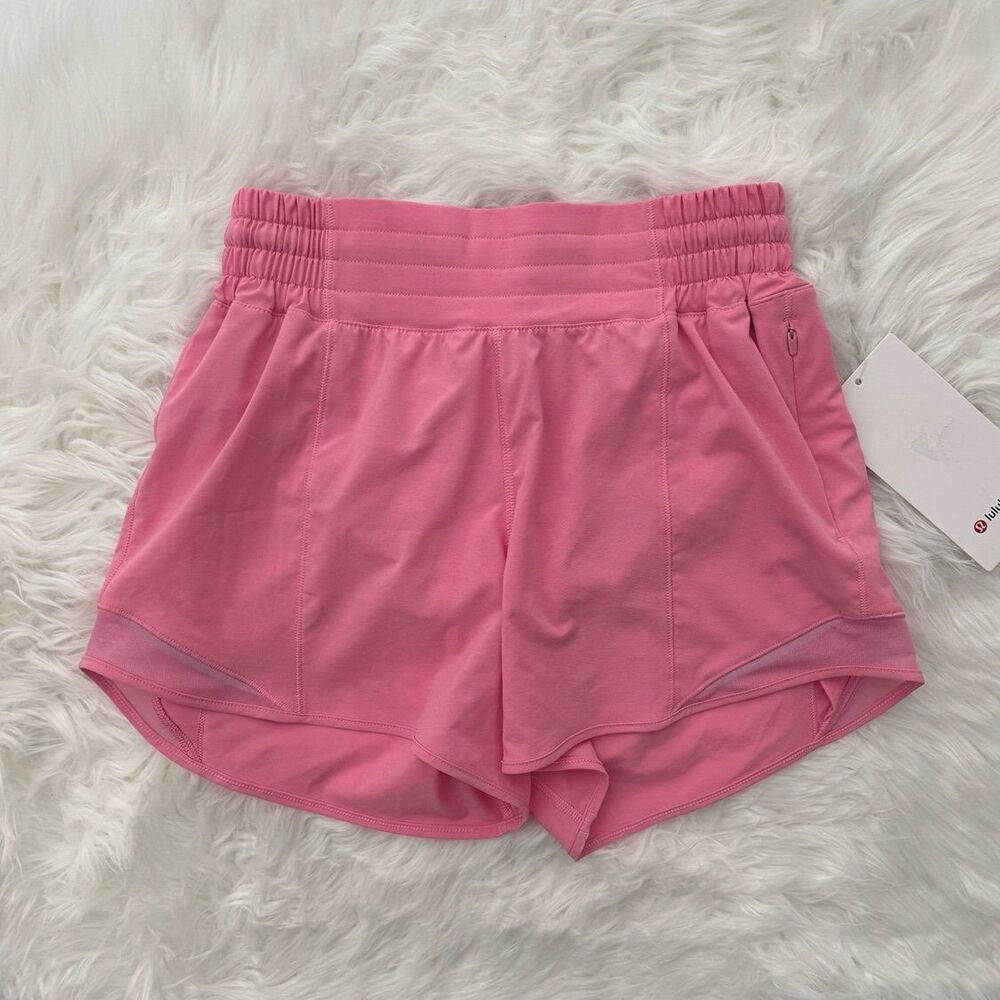 Lululemon Hotty Hot High Rise Lined Shorts 4" Candy Cloud Size 4